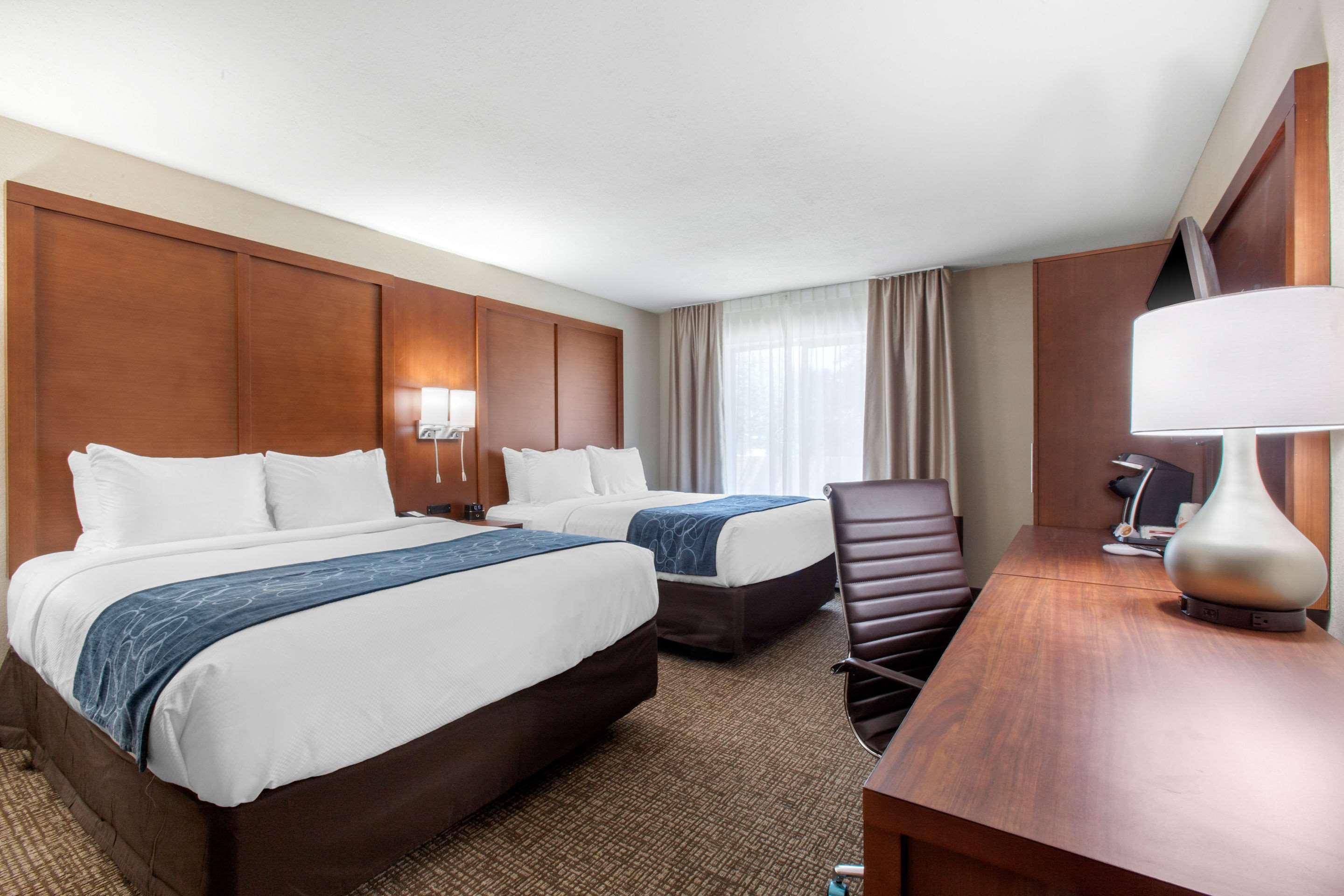 Comfort Inn & Suites Pinetop Show Low Lakeside Extérieur photo