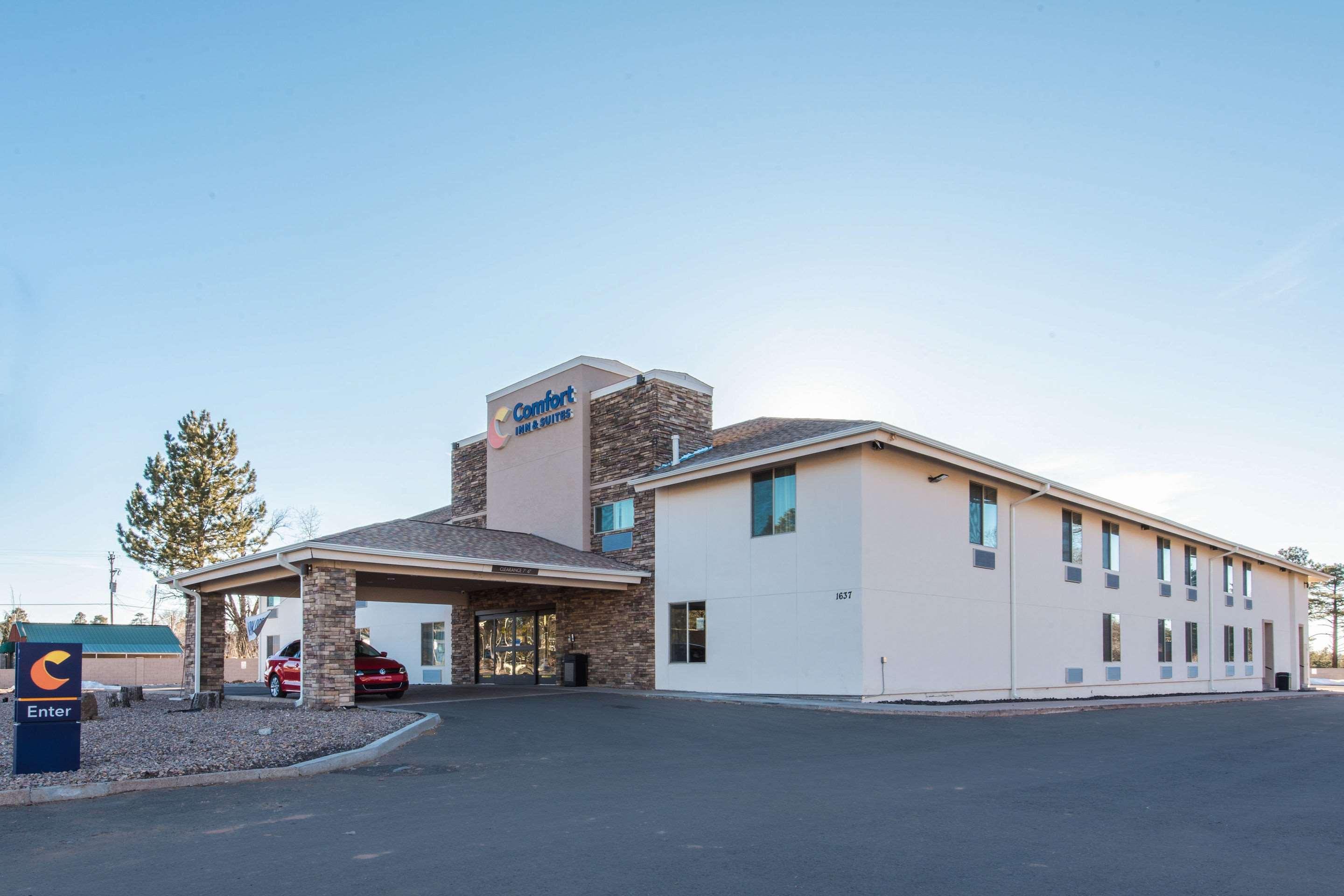 Comfort Inn & Suites Pinetop Show Low Lakeside Extérieur photo