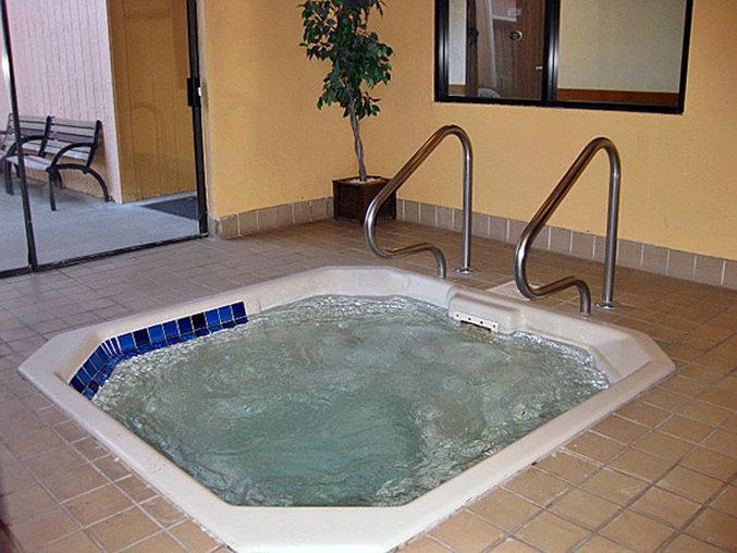 Comfort Inn & Suites Pinetop Show Low Lakeside Extérieur photo