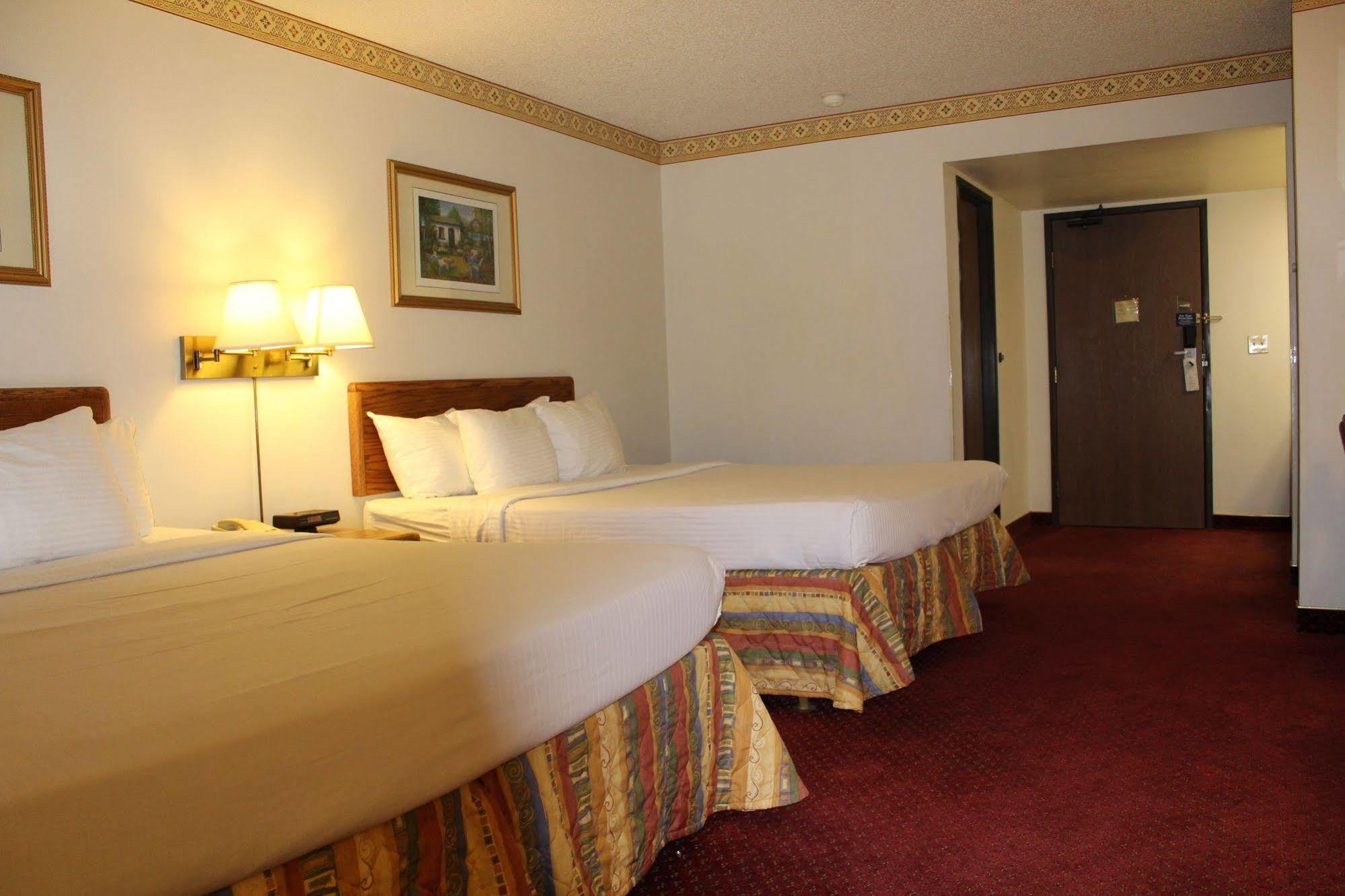 Comfort Inn & Suites Pinetop Show Low Lakeside Extérieur photo