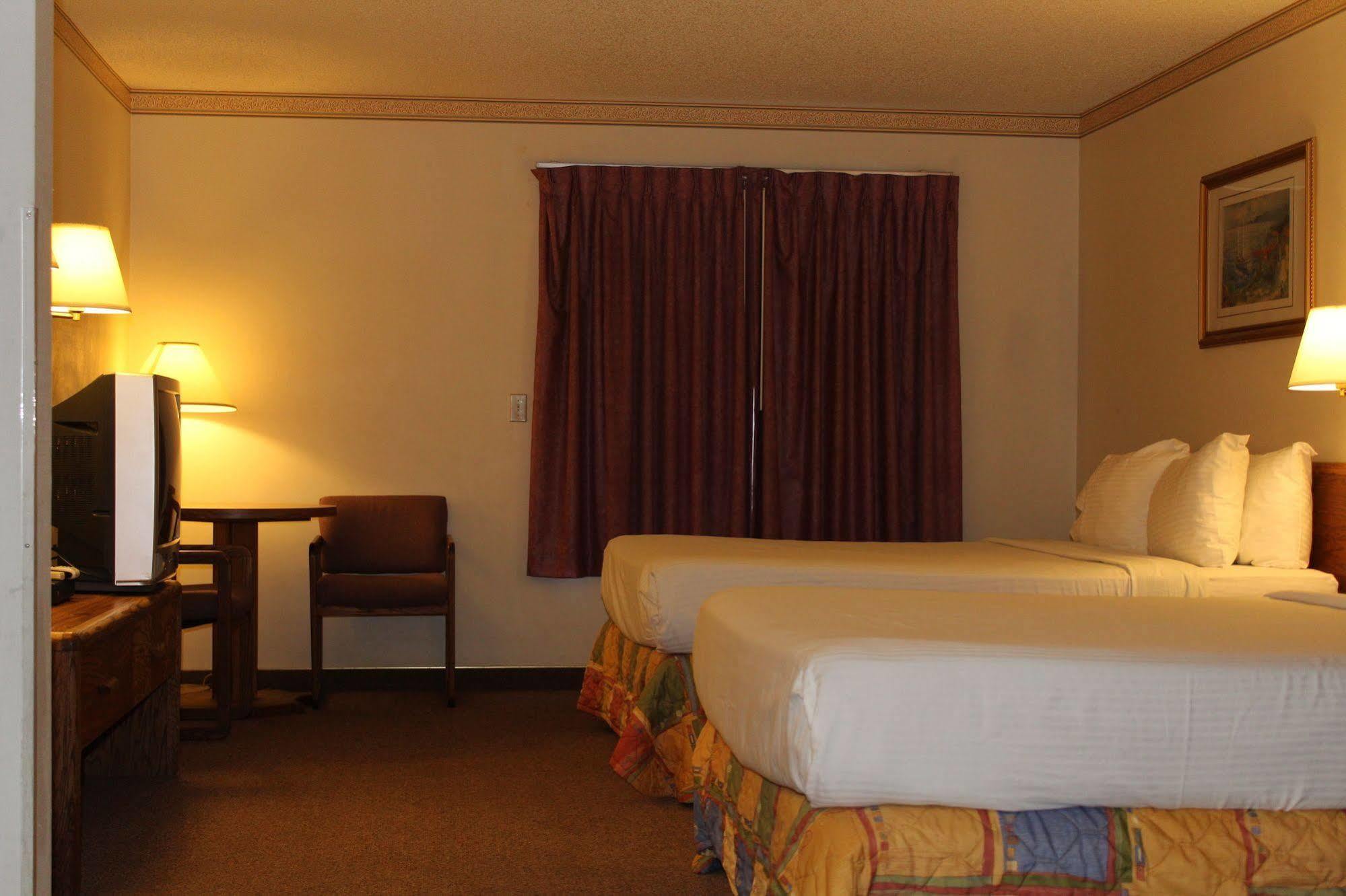 Comfort Inn & Suites Pinetop Show Low Lakeside Extérieur photo