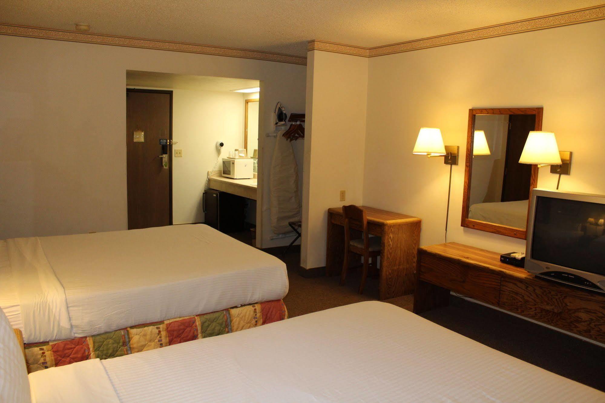 Comfort Inn & Suites Pinetop Show Low Lakeside Extérieur photo
