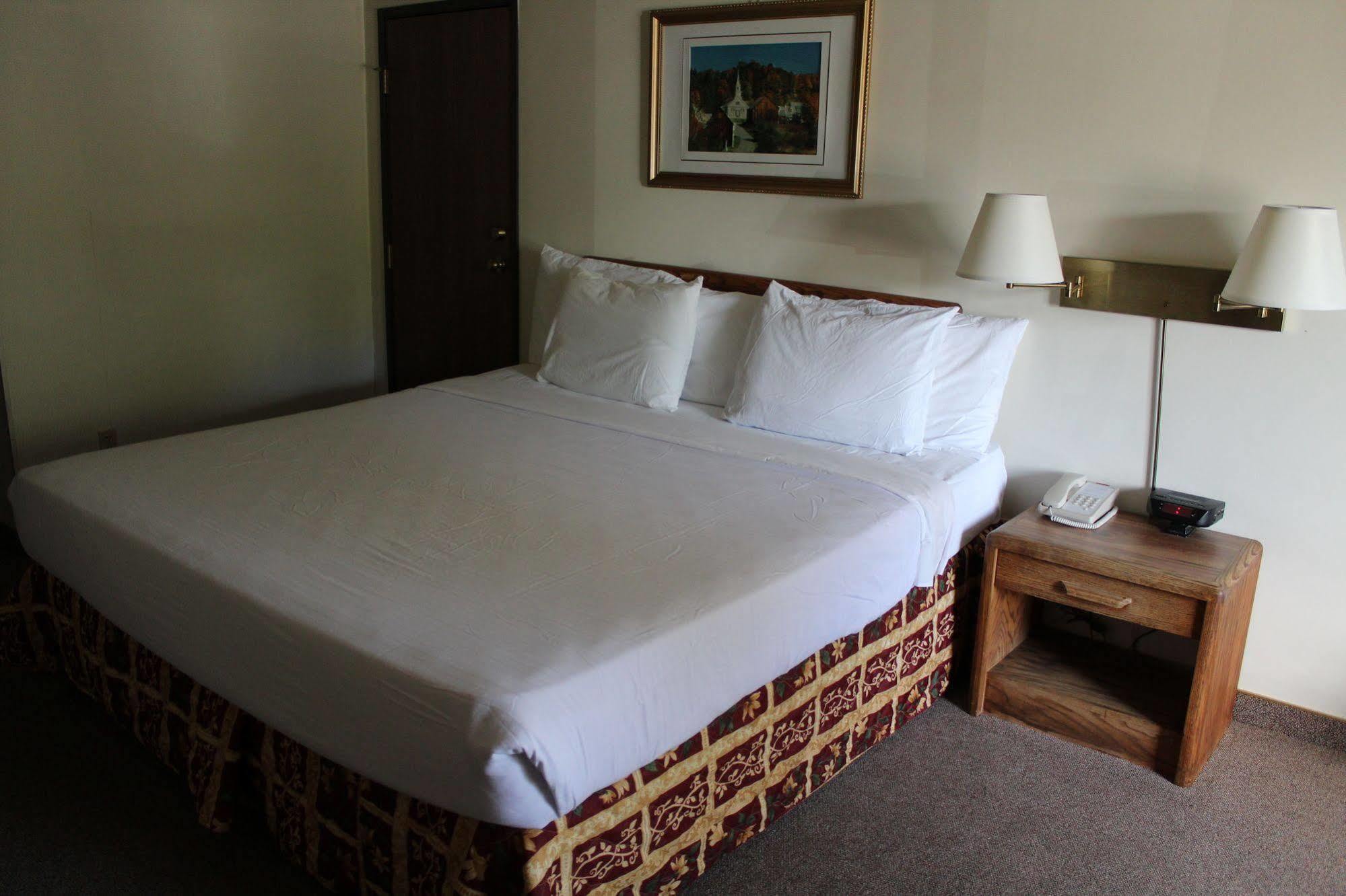 Comfort Inn & Suites Pinetop Show Low Lakeside Extérieur photo
