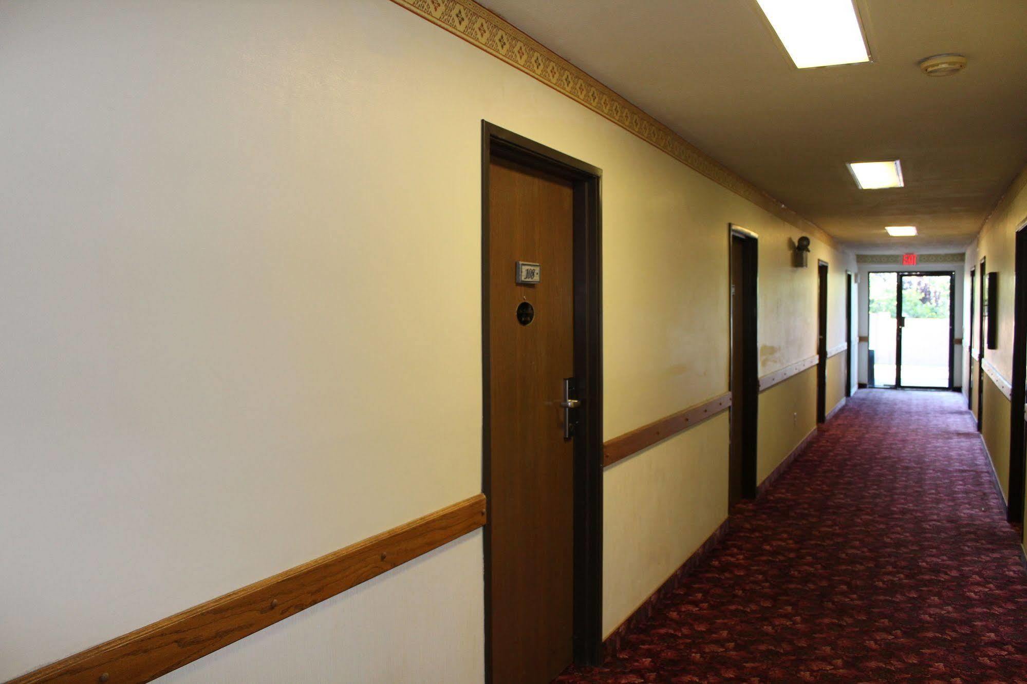 Comfort Inn & Suites Pinetop Show Low Lakeside Extérieur photo