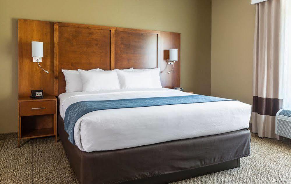 Comfort Inn & Suites Pinetop Show Low Lakeside Extérieur photo